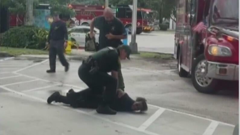Woman accused of carjacking after stolen vehicle crash in Broward — CBS Miami, Sugar Land Community news
