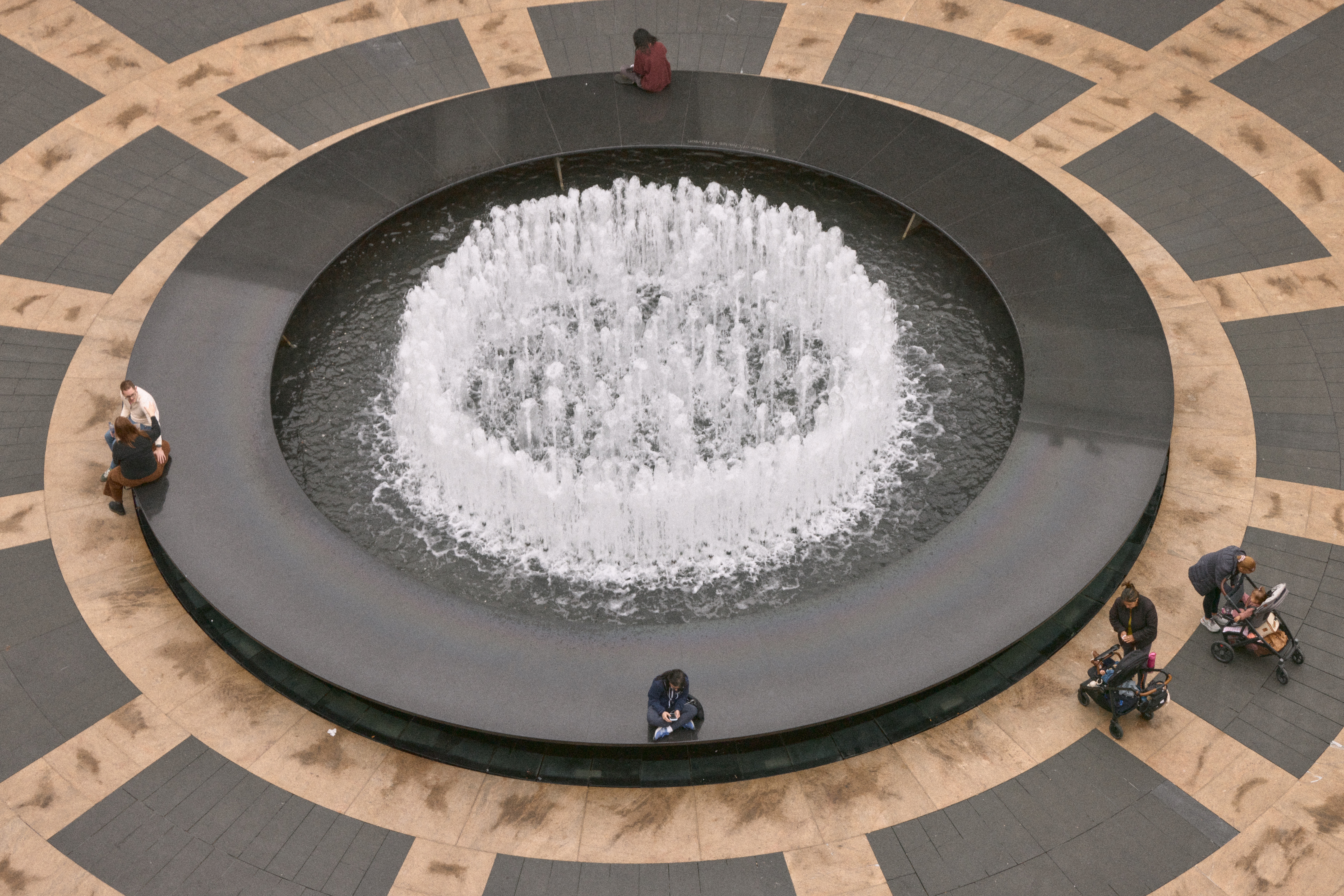 Inside the hidden chamber that controls Lincoln Center's magnificent fountain — Gothamist, Sugar Land Community news