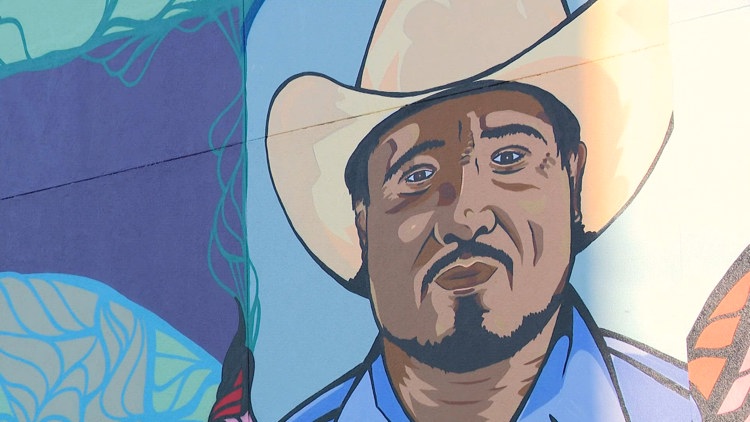 New mural honors Houston father killed by ICE agent as family continues push for answers — KHOU 11 (Houston), Sugar Land Arts news