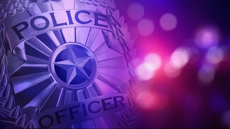 Husband struck man with water bottle, wife joined fight after dispute over softball cheers in Sugar Land, police say — KHOU 11 (Houston), Sugar Land Sports news
