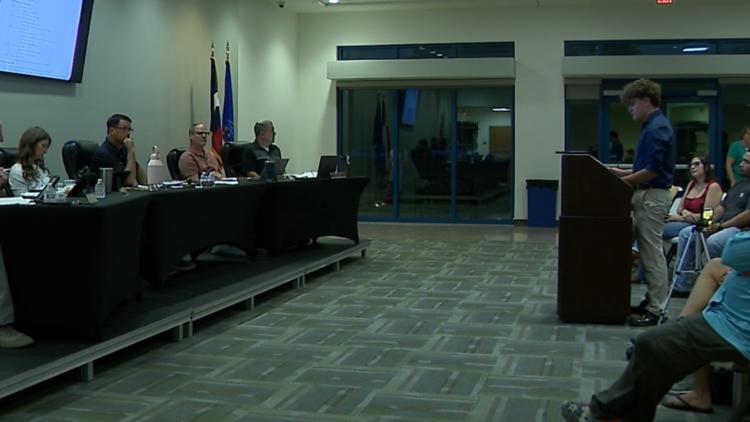El Lago council decides against renewing Flock camera contract amid privacy concerns — KHOU 11 (Houston), Sugar Land Community news